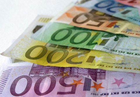 ¿Cae el dinero del cielo? Por qué la semanada sin esfuerzo no educa