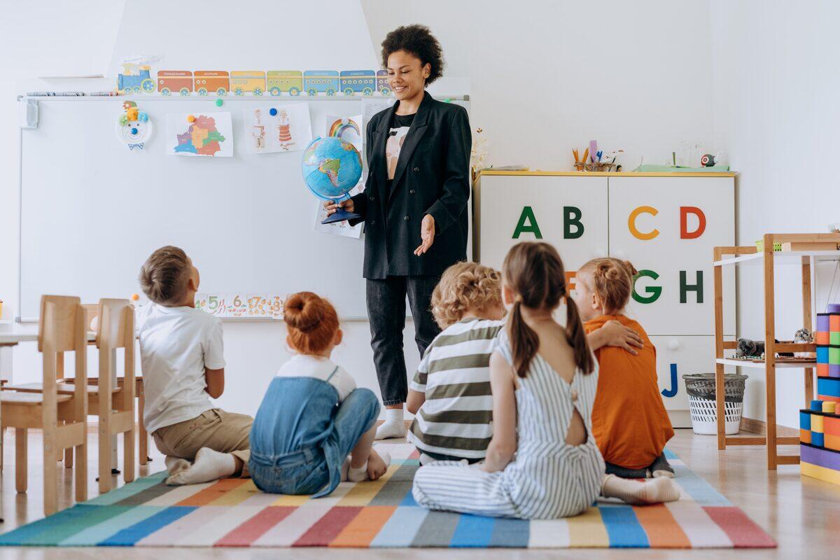 Diez frases que resumen lo que significa educar