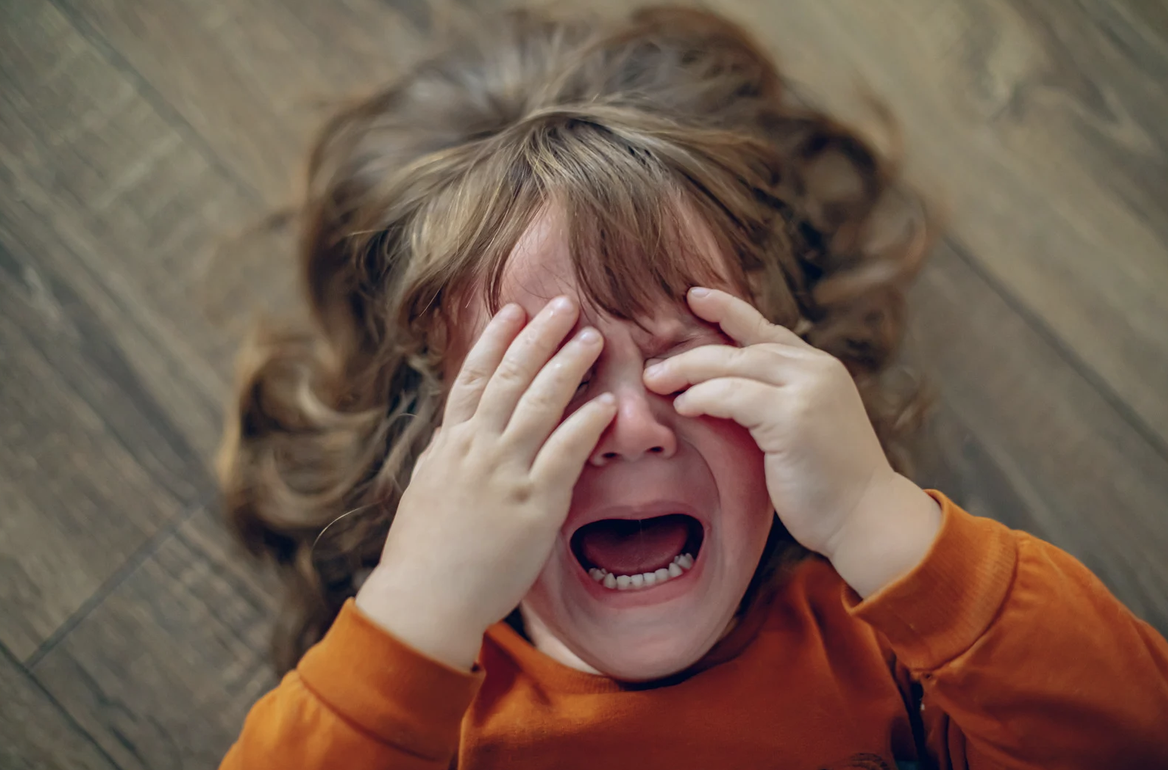 Mi hijo tiene rabietas: cómo gestionarlas sin perder la calma